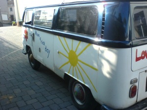 Uwe wodgoe@t-online.de hat diesen Bus fr seine Hochzeitsreise 2007 (10 Jahre nach der Heirat ;-) gestaltet