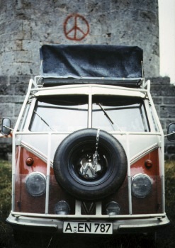 Old Hippie als Young Hippie - Mit dem VW-Bus nach Afghanistan 1972 - copyright Lightmaster