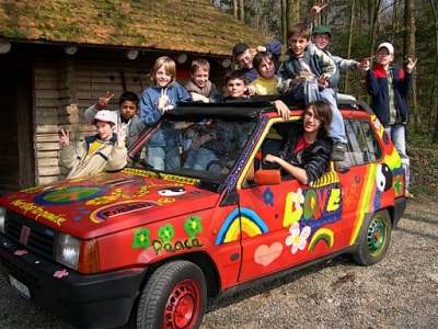 Mehr Bilder: http://picasaweb.google.com/andreas.stricker/Peacemobil