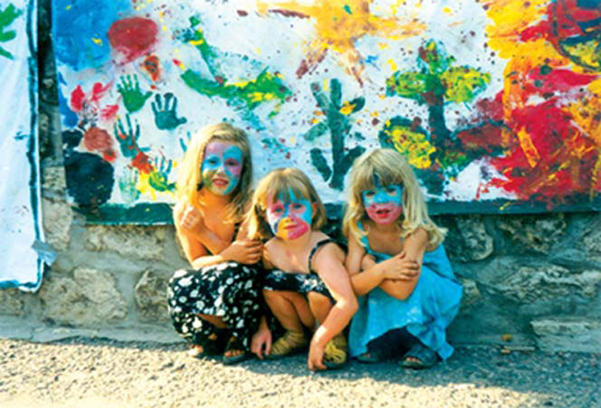 Hippie Kinder - copyright unknown